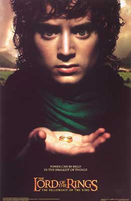 630970_lord-of-the-rings-the-fellowship-of-the-ring-frodo